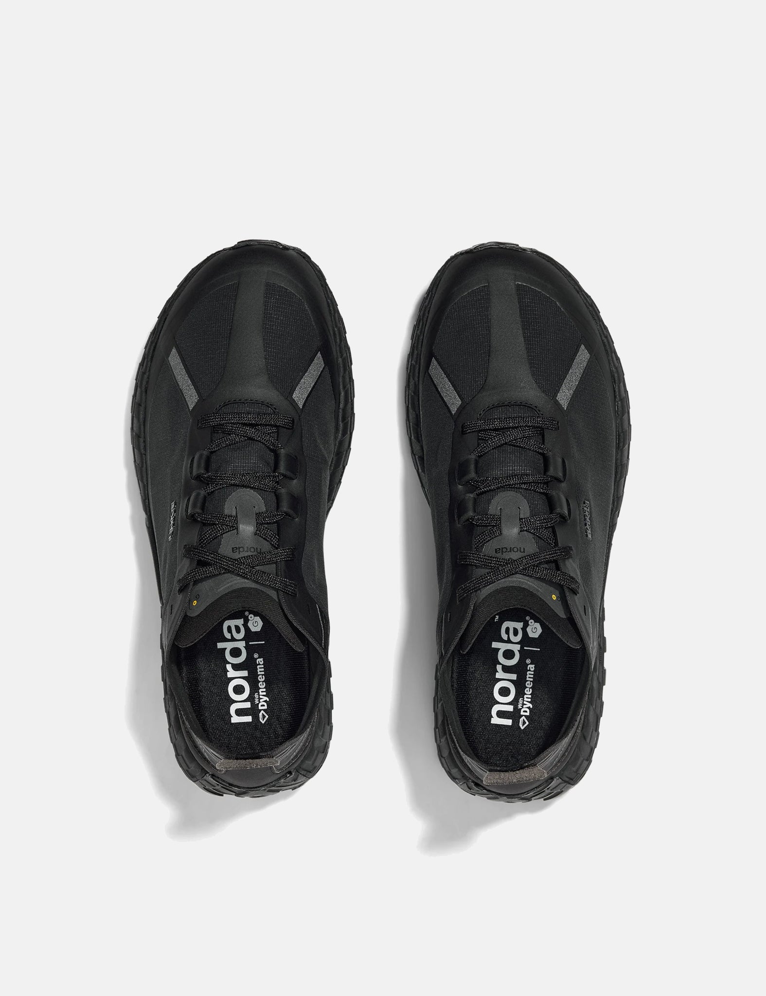 norda ブラック 001A Norda 001A G+ Trail Running Shoes - Stealth Black | Benchmark.