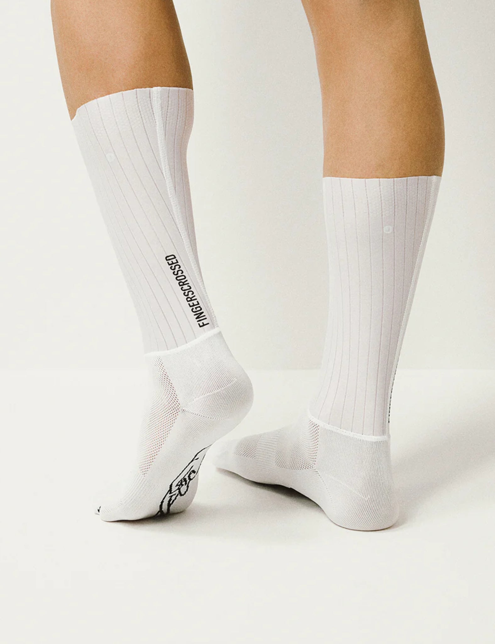 Fingers Crossed Rolling Aero 2.0 Logo Vertical Socks - White