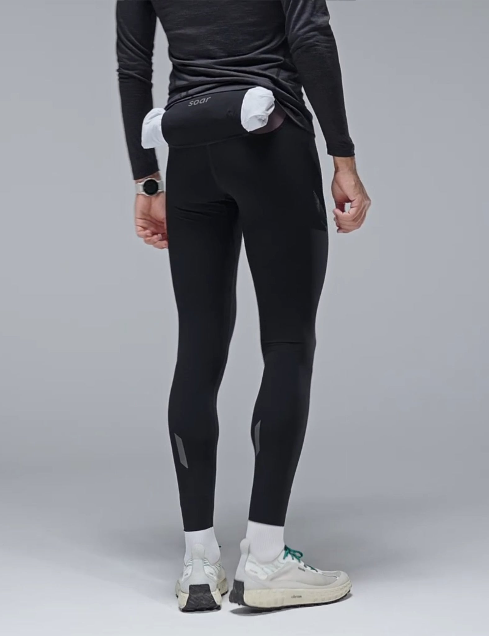 Soar Running Cargo Tights - Black