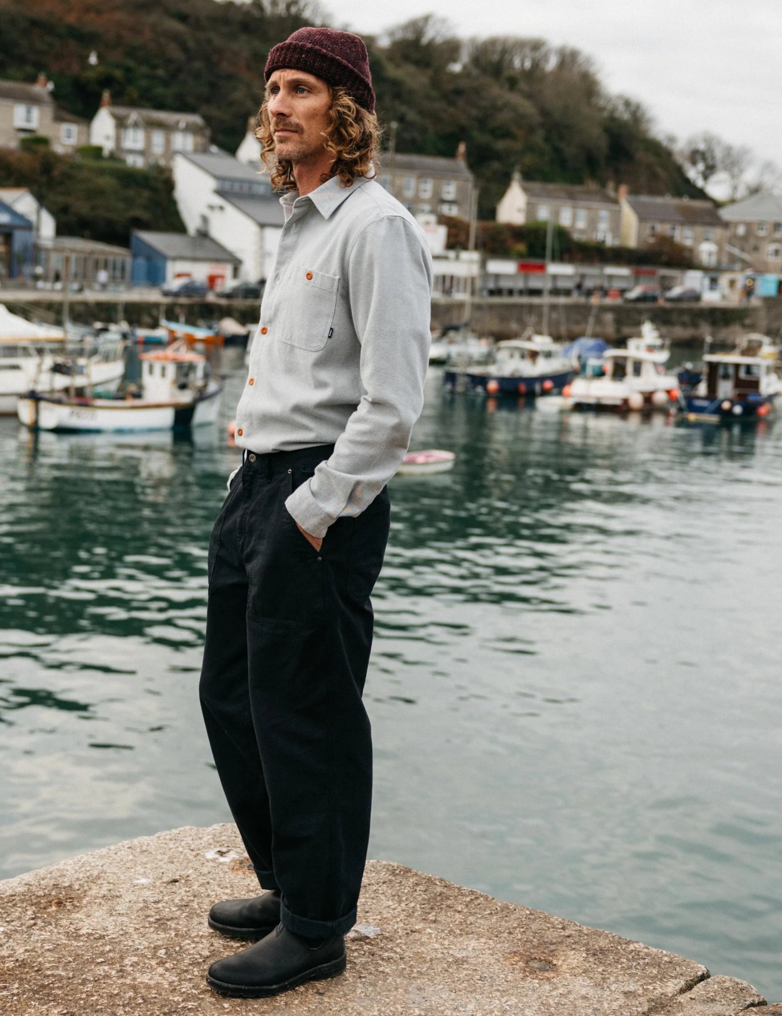 Finisterre Basset Fatigue Pant - Black | Benchmark