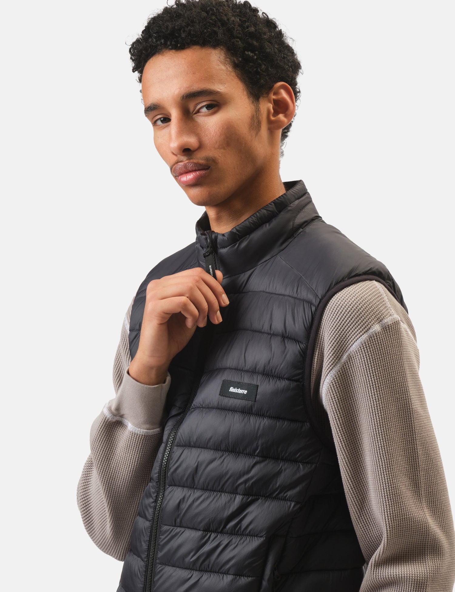 Finisterre Nimbus Gilet - Black | Benchmark