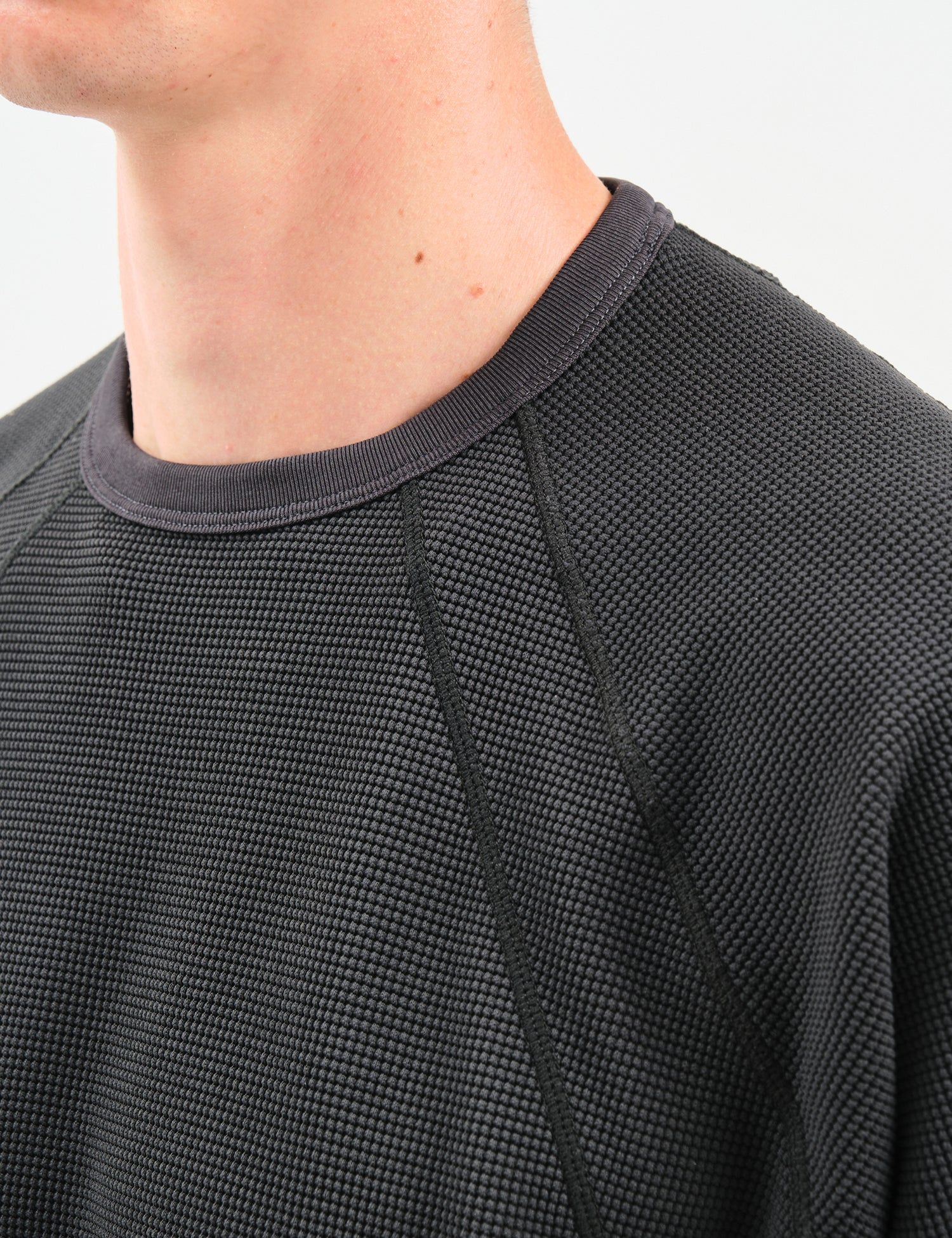 Goldwin Mesh WF Actinoid T-Shirt - Ebony Grey
