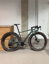 ENVE Mog Gravel Bike - Topo Green - SRAM Force XPLR [IN STORE]