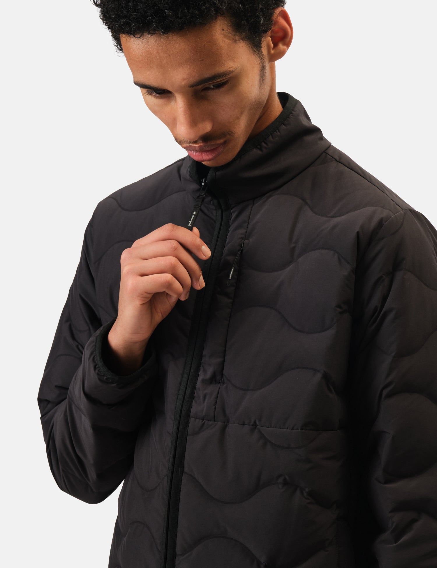 Snow Peak Seamless Quilted Down Jacket - Black