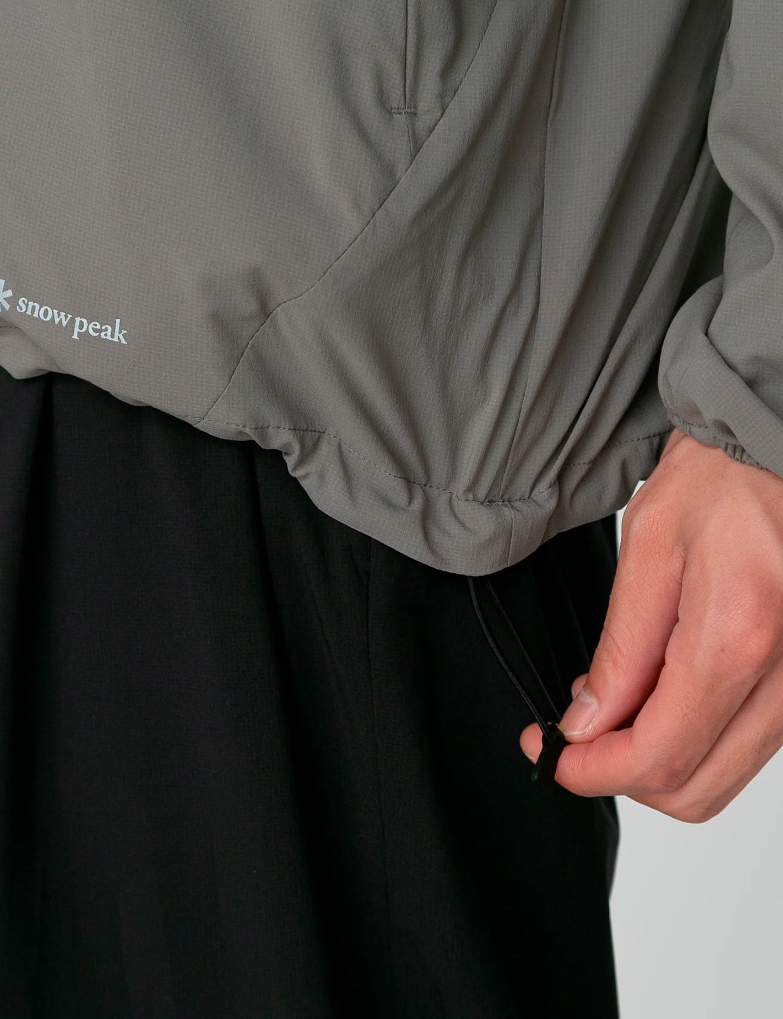 Snow Peak Shadow Ripstop Jacket - Olive Green