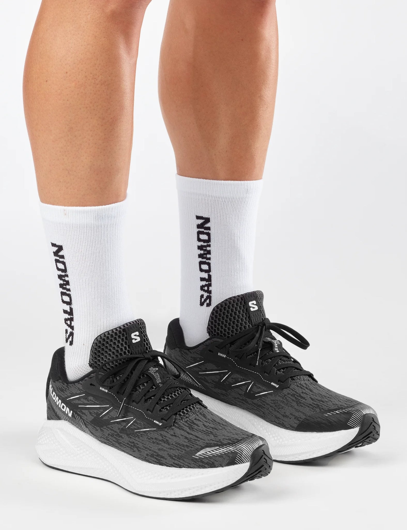 Salomon Aero Glide 4 Running Shoes- Black/White