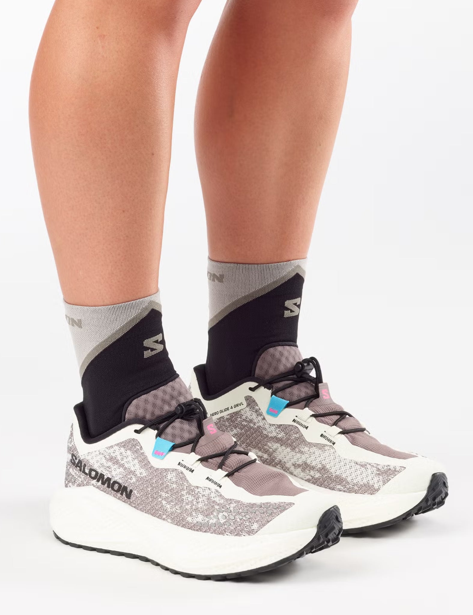 Salomon Women's Aero Glide 4 GRVL Trail Running Shoes - Vanilla Ice/Black