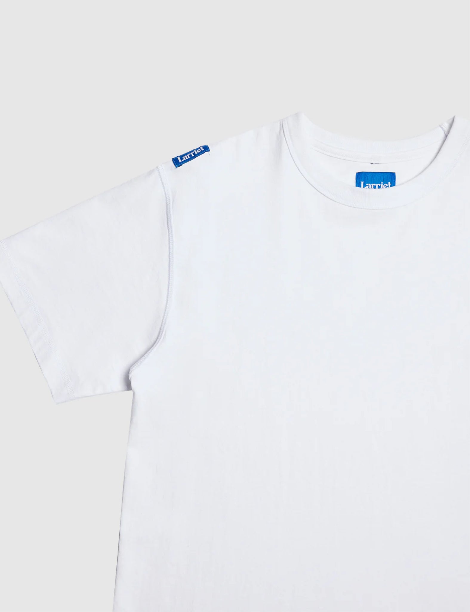 Larriet Blind T-Shirt - White | Benchmark