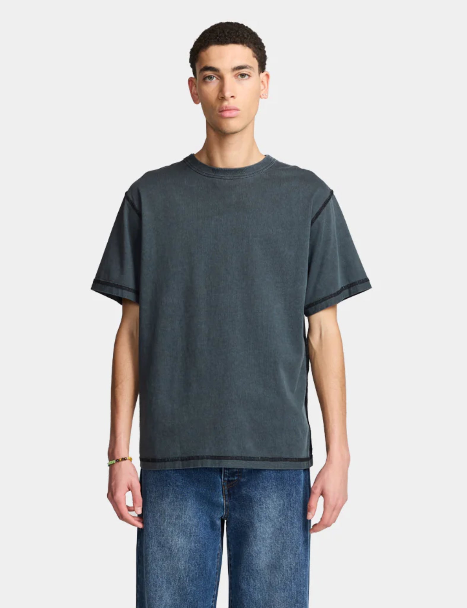 Larriet Blind T-Shirt - Used Black | Benchmark