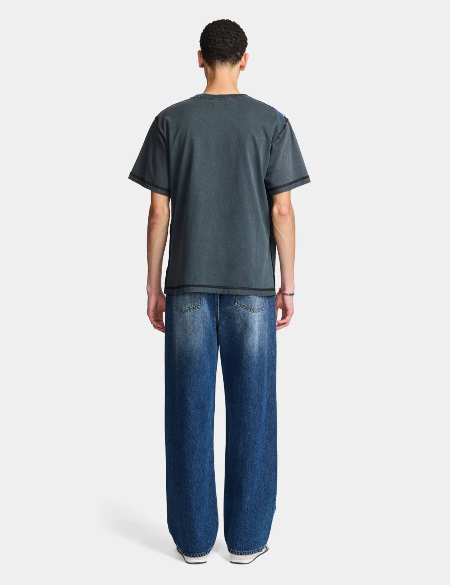 Larriet Blind T-Shirt - Used Black | Benchmark