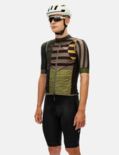 Pas Normal Studios Mechanism Stow Away Gilet (International Earth) - Green