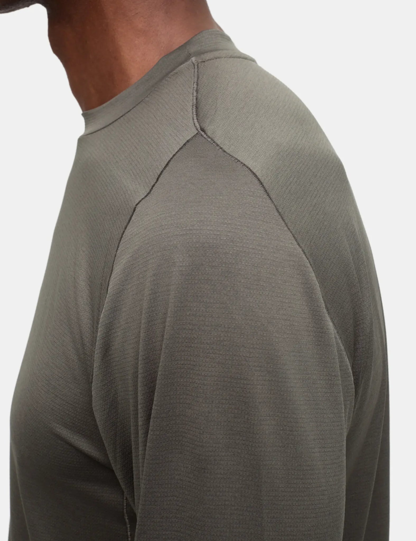 Portal Lateral Peak Long Sleeve T-Shirt - Dark Olive