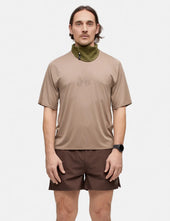 Portal Lateral Peak T-Shirt - Desert Taupe