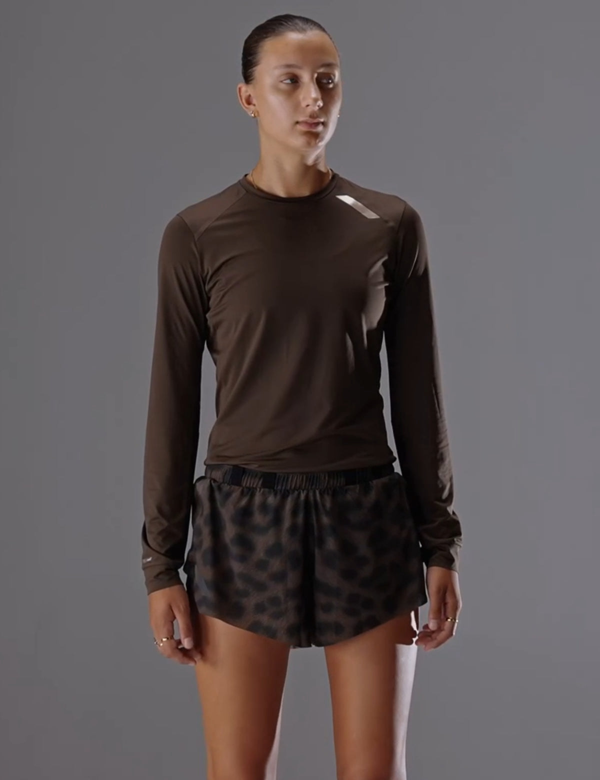 Soar Running Women's Long Sleeve Tech T-Shirt - Dark Brown