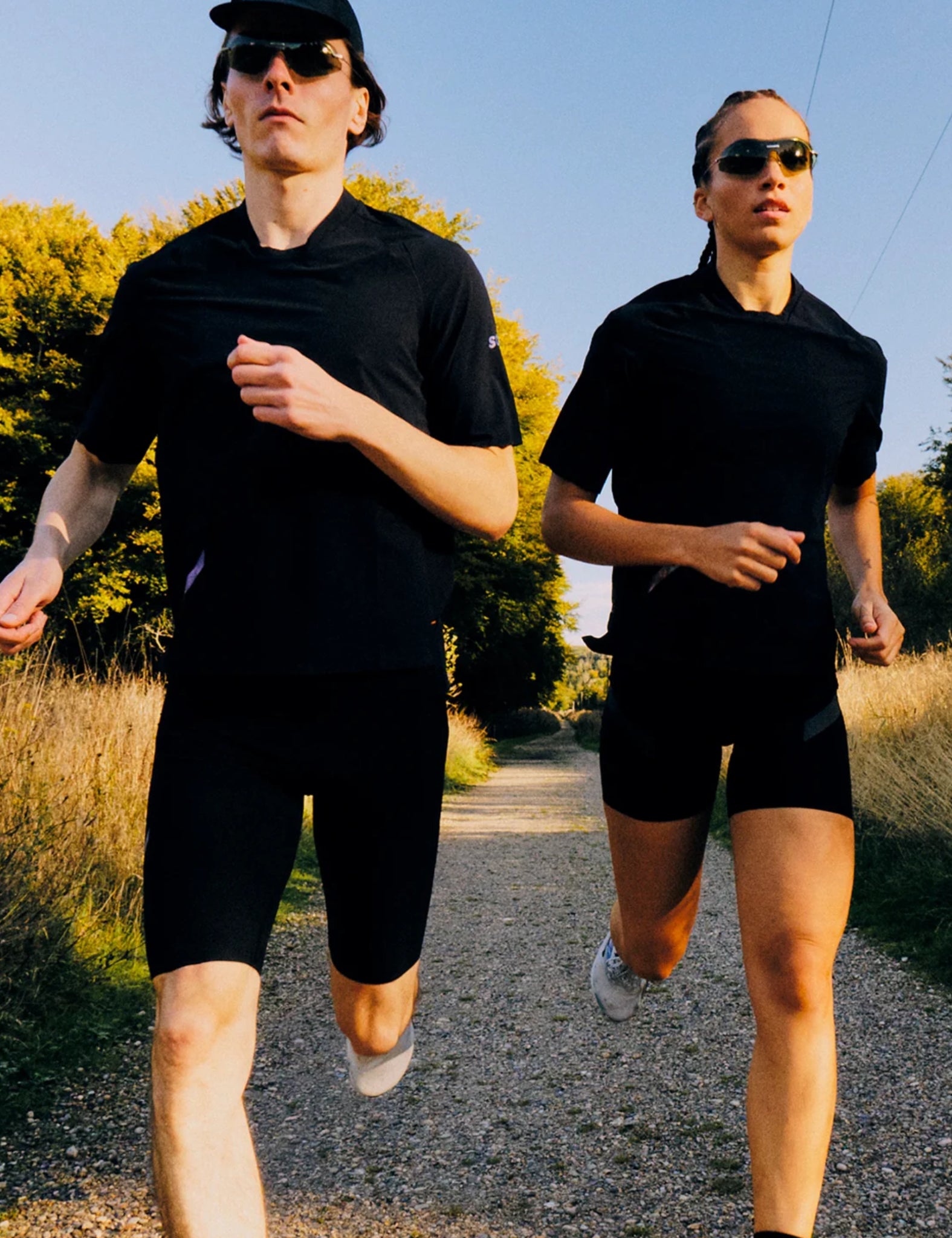 Soar Running Men's Advanced Tech T-Shirt - Black