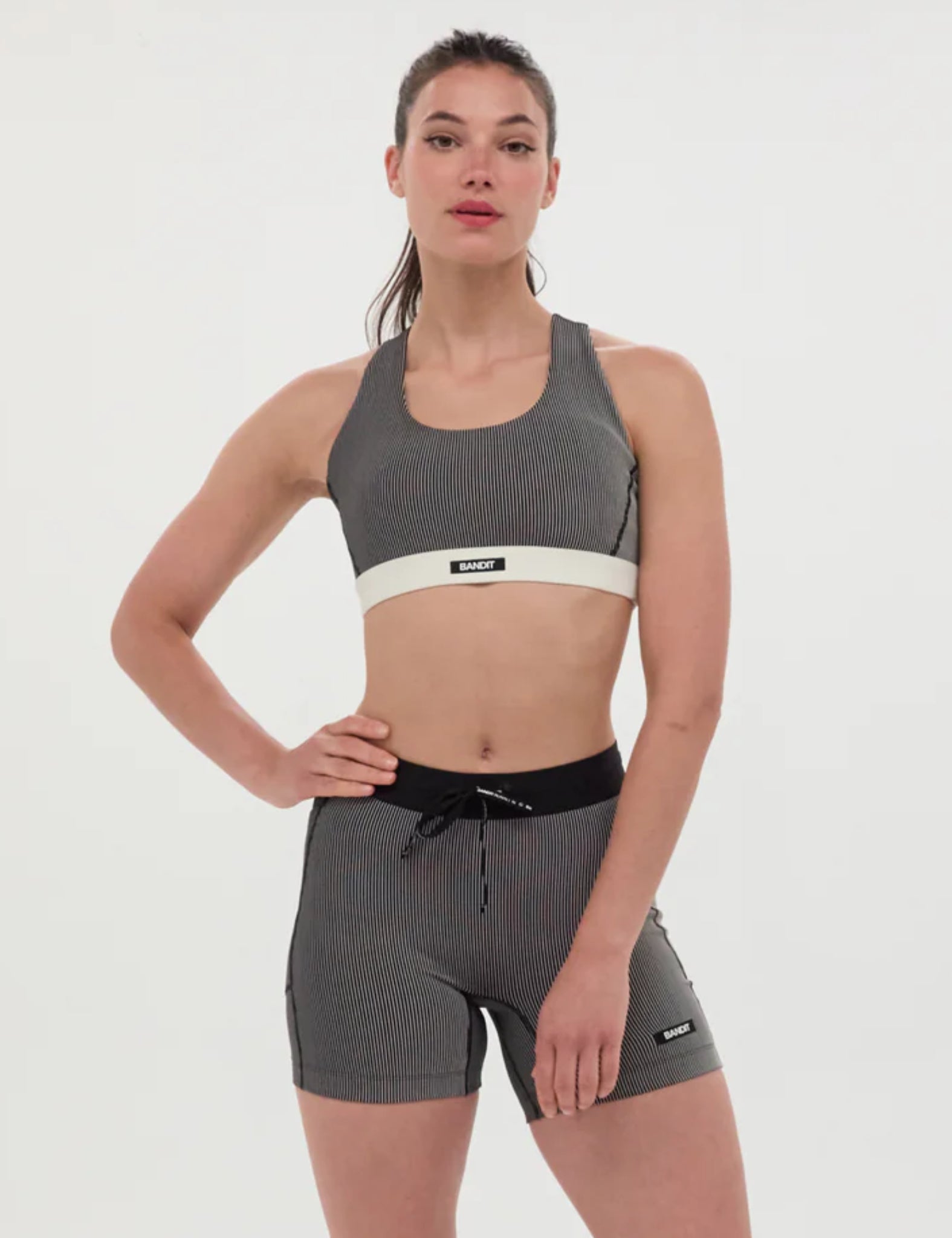 Bandit Women's Striped Cadence Run Bra - Black w/ Chalk