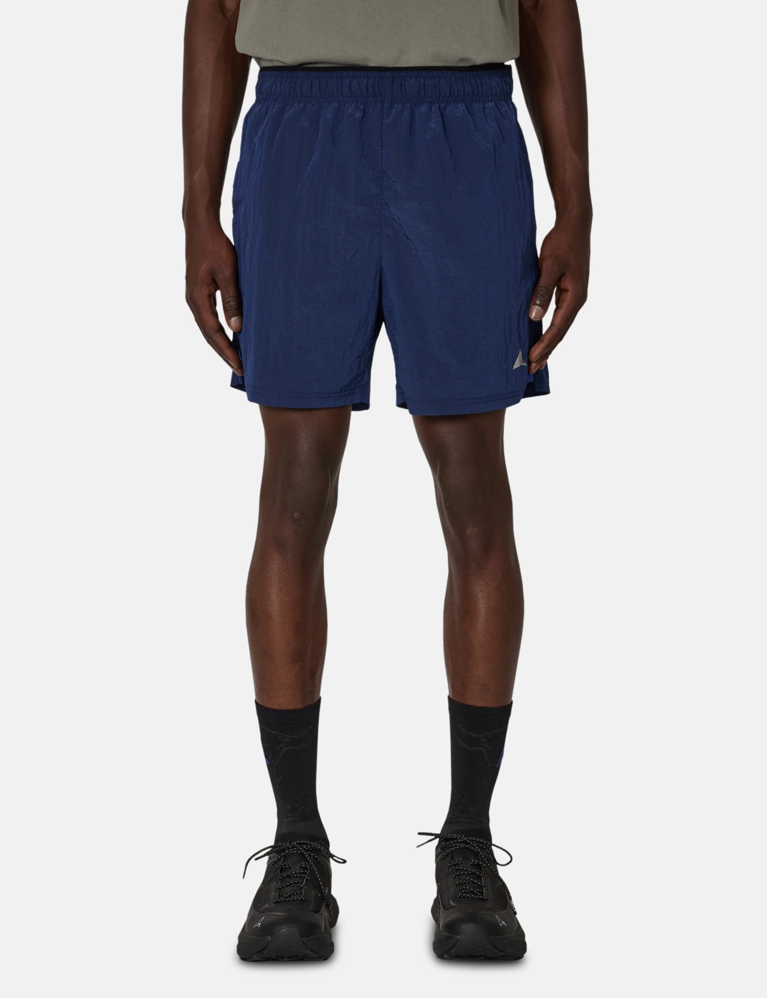 ROA Helder 5 Inch Shorts - Blue — Benchmark