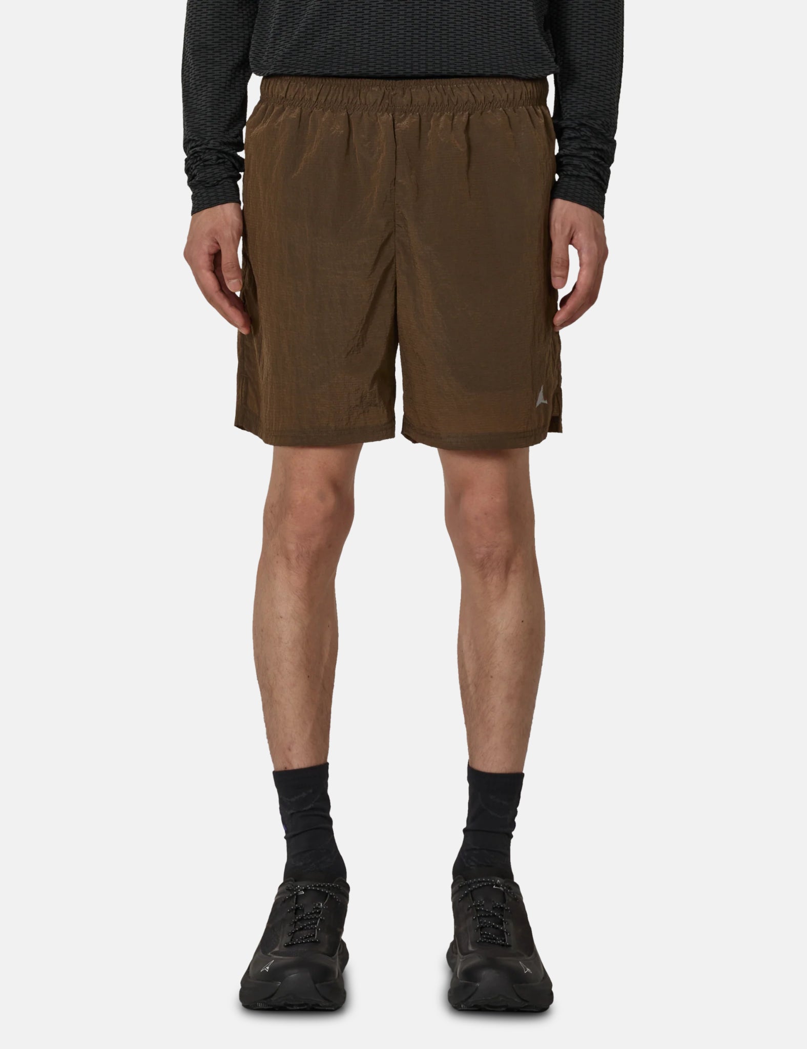 ROA Helder 5 Inch Shorts - Brown — Benchmark