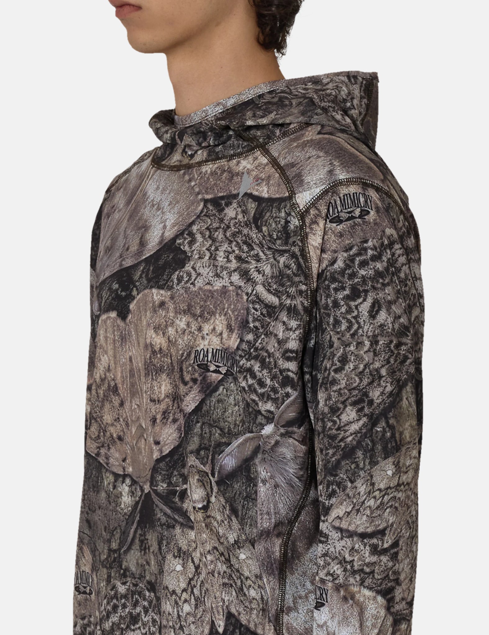ROA Lio Baselayer Moth Print Long Sleeve Hoodie - Brown — Benchmark
